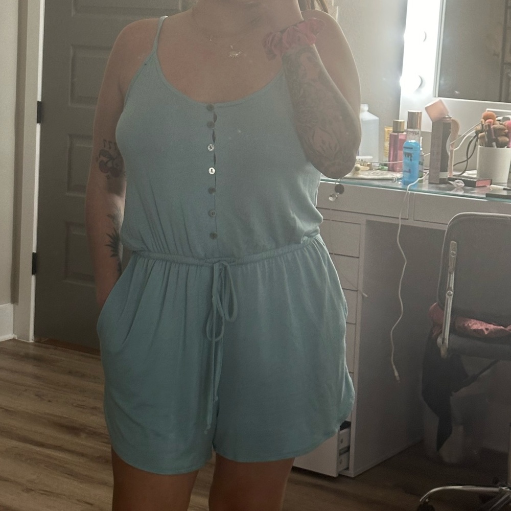 cute light summery romper with pockets